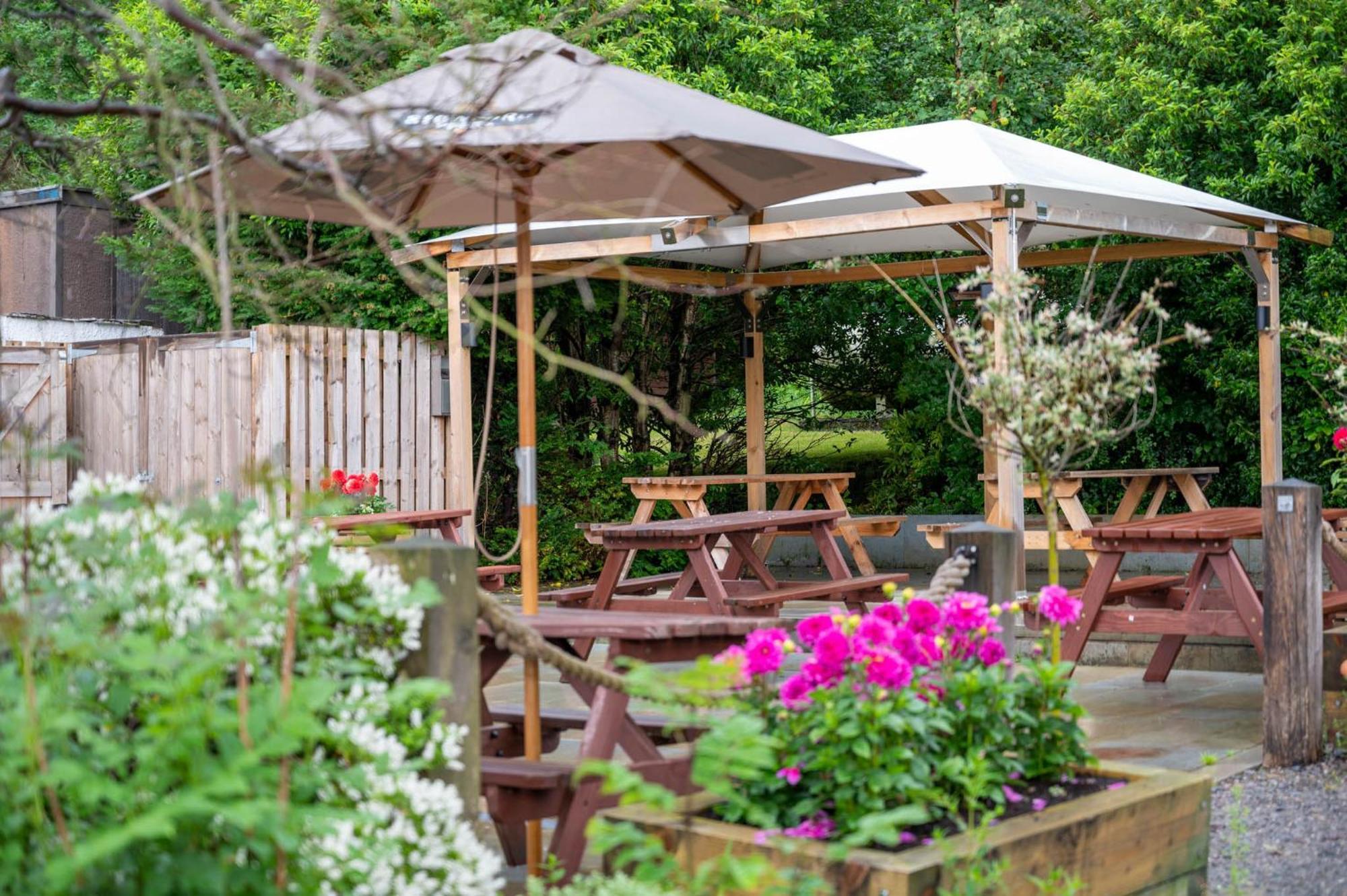 The Horse And Farrier Inn And The Salutation Inn Threlkeld Keswick Экстерьер фото